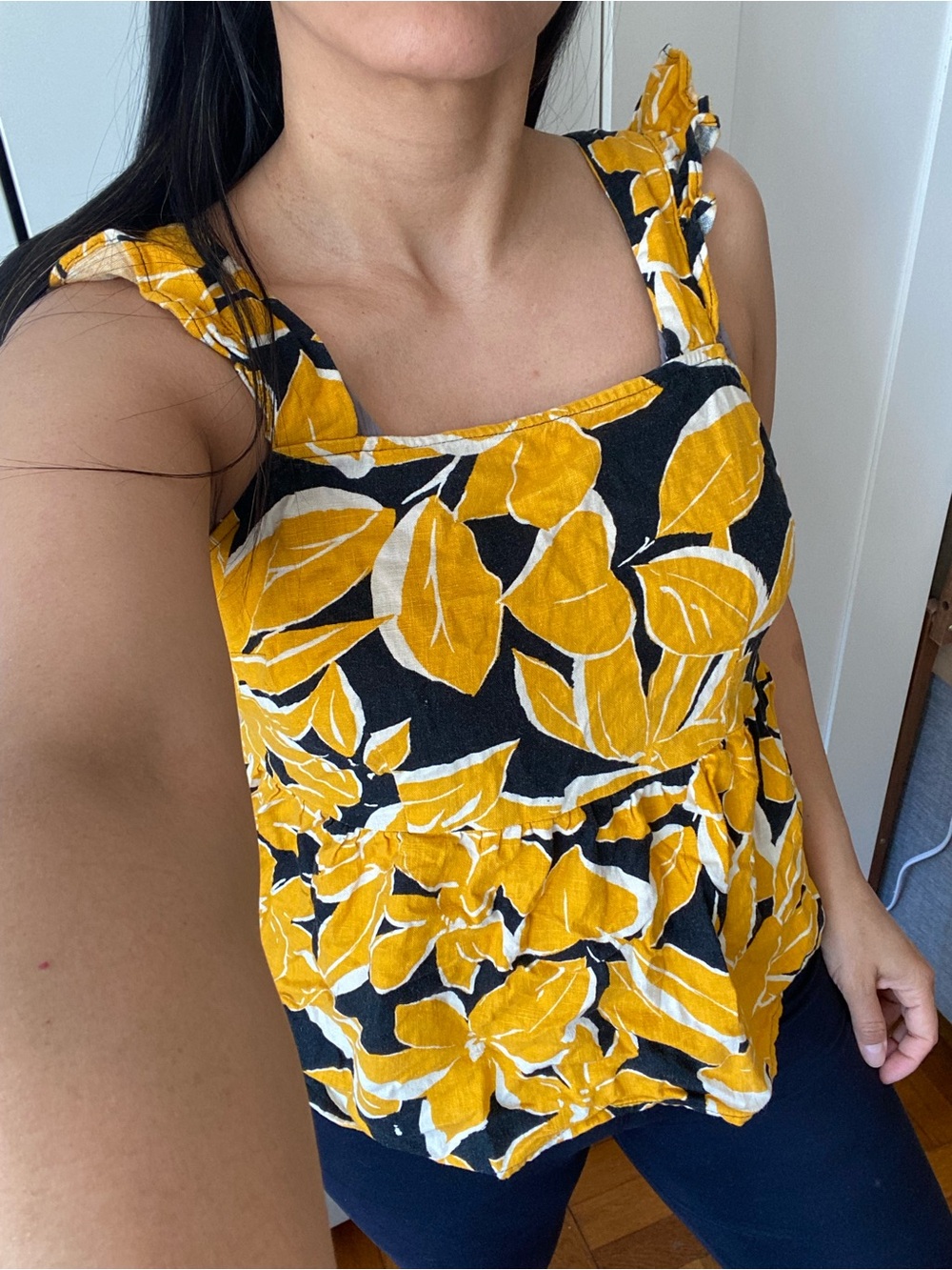 Who What Wear 55% LINEN Floral Babydoll Tank Top – Yellow Black Small